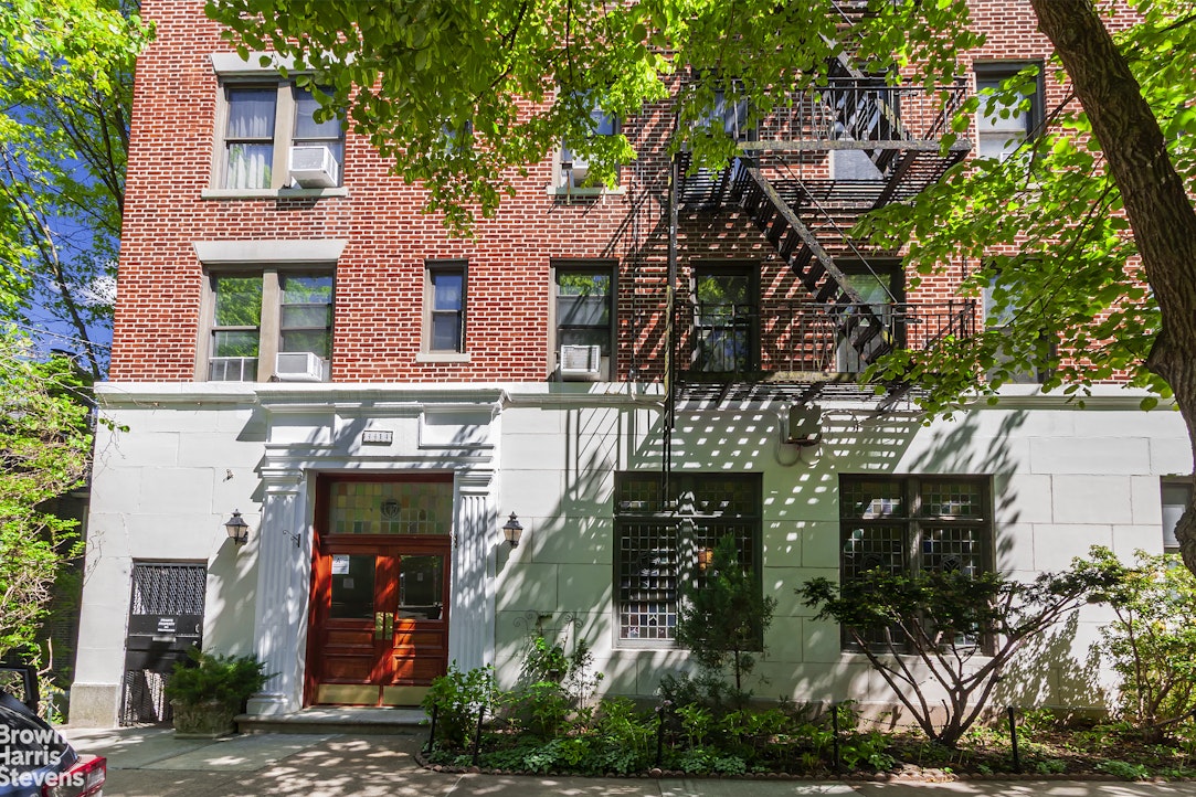 4414 Cayuga Avenue Riverdale Bronx NY 10471