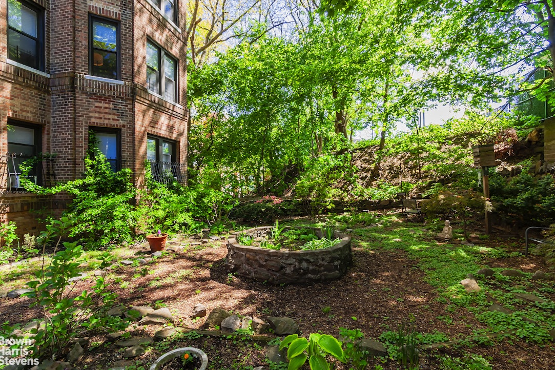 4414 Cayuga Avenue Riverdale Bronx NY 10471