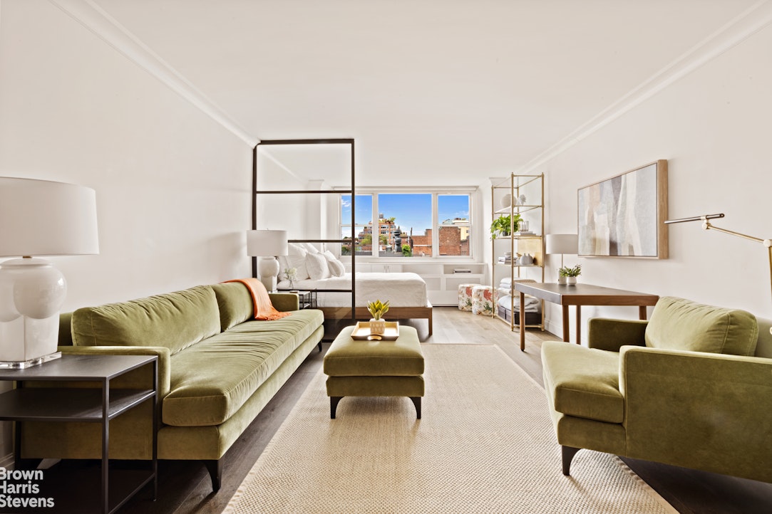 61 Jane Street 6N W. Greenwich Village New York NY 10014