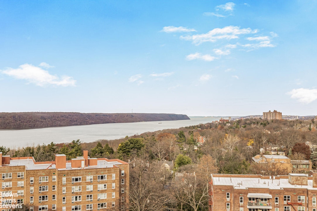 3777 Independence Avenue 14M Riverdale Bronx NY 10463