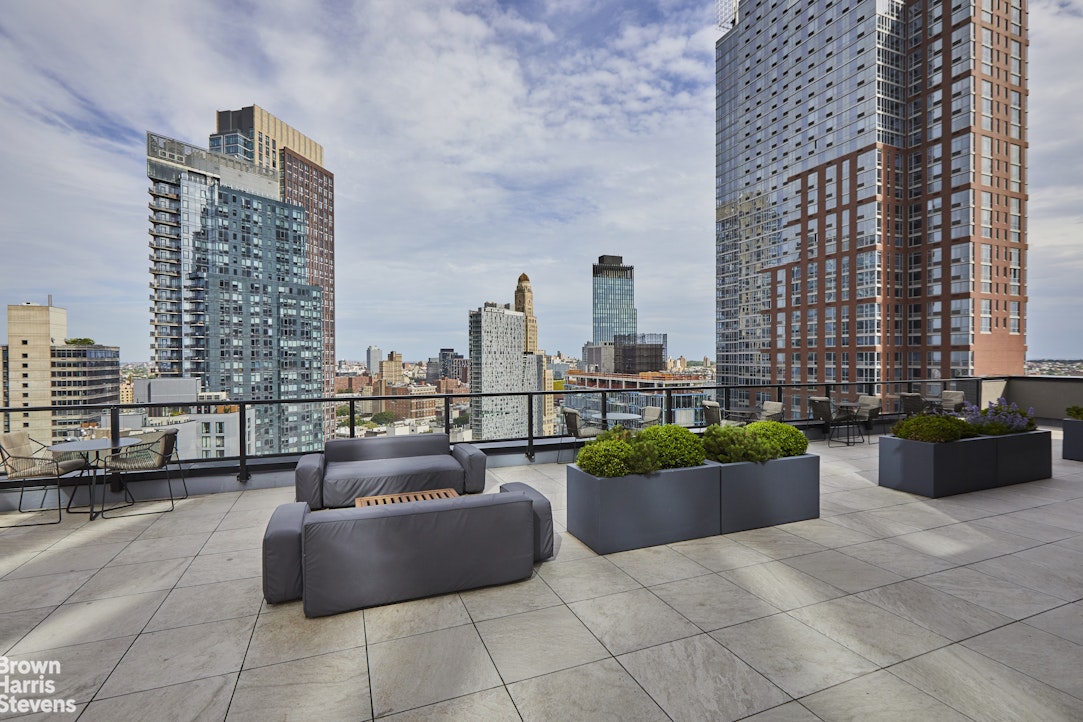 10 Nevins Street 5M Downtown Brooklyn NY 11217