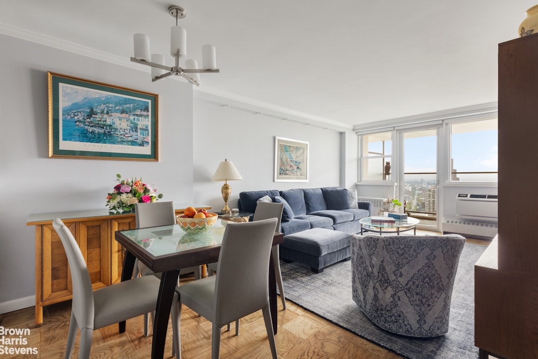 75 Henry Street 29F Brooklyn Heights Brooklyn NY 11201