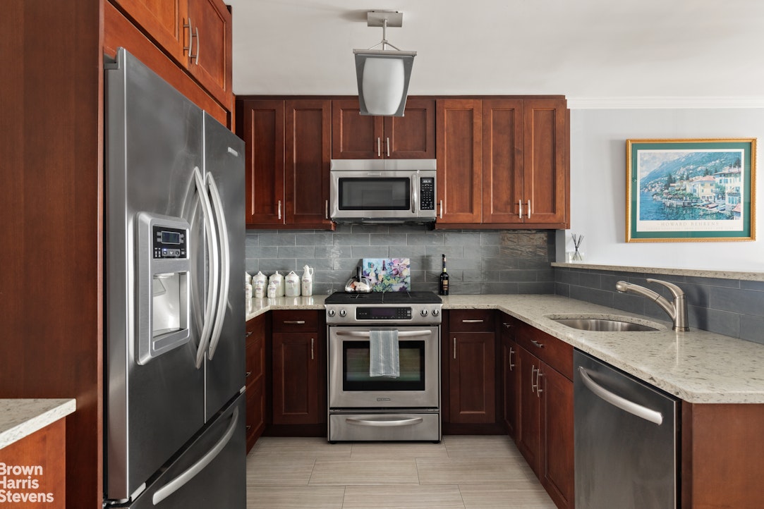 75 Henry Street 29F Brooklyn Heights Brooklyn NY 11201