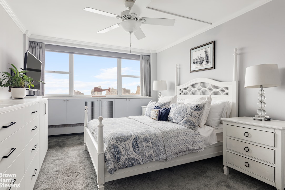 75 Henry Street 29F Brooklyn Heights Brooklyn NY 11201