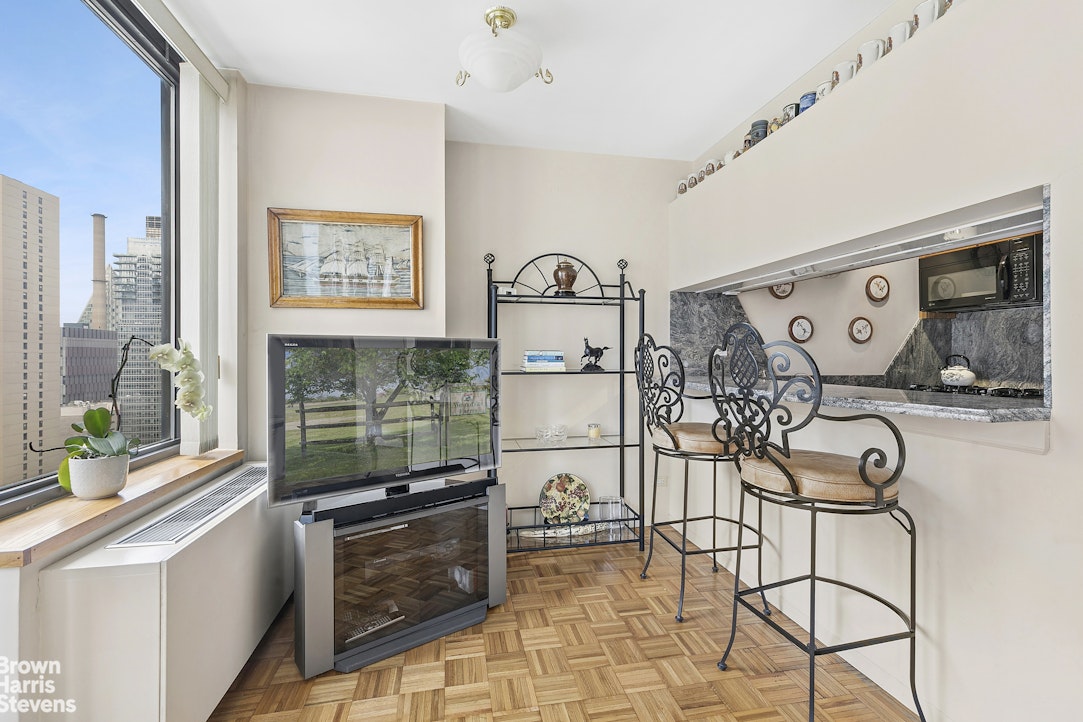 161 West 61st Street 15H Lincoln Square New York NY 10023