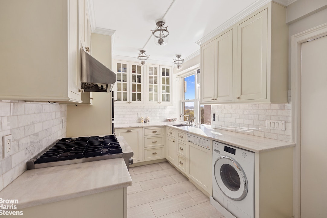 535 East 86th Street 10J Upper East Side New York NY 10028
