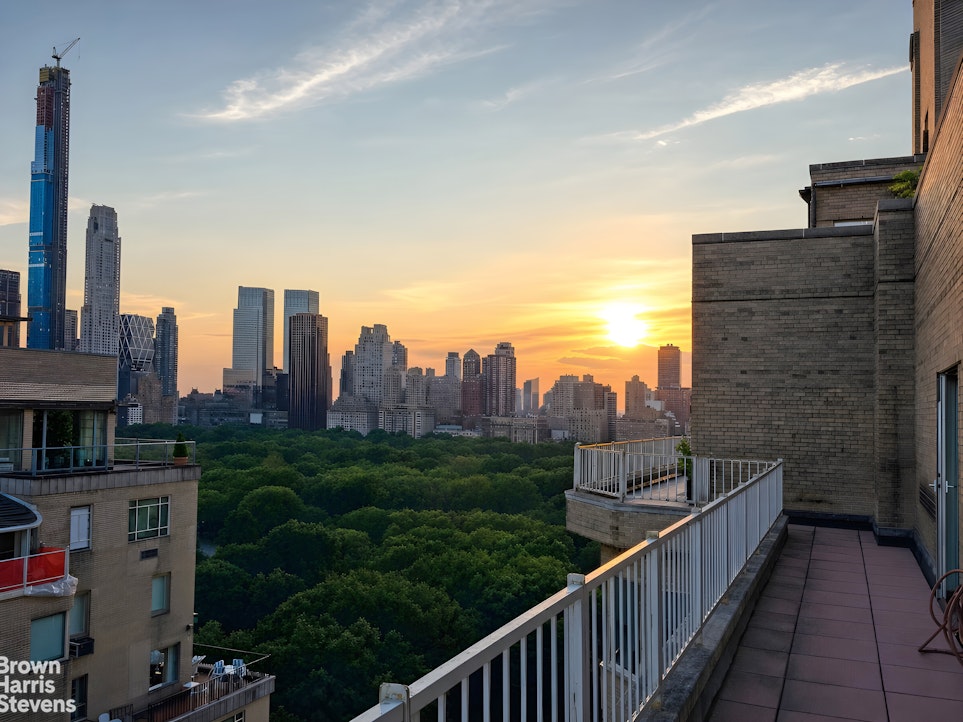 880 Fifth Avenue PHG Upper East Side New York NY 10021