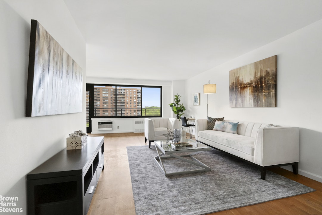 372 Central Park West 11B Central Park West New York NY 10025
