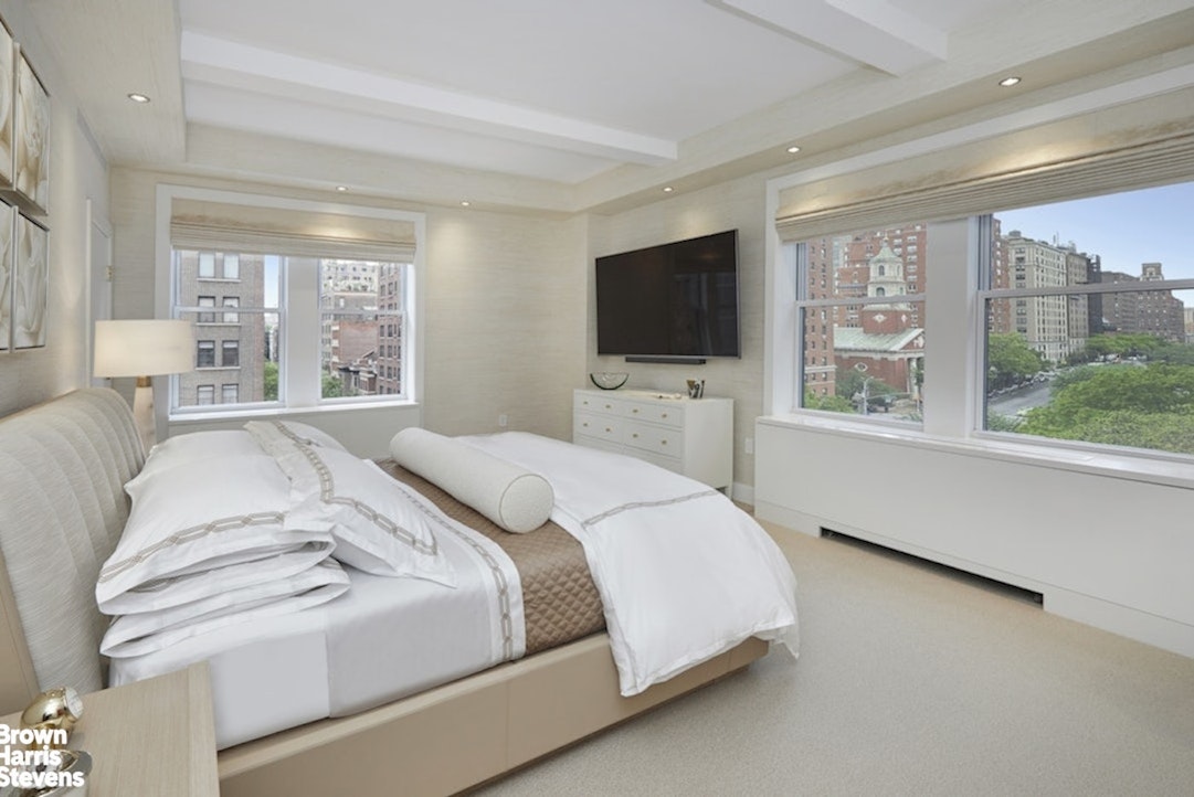 1111 Park Avenue 7B Carnegie Hill New York NY 10128