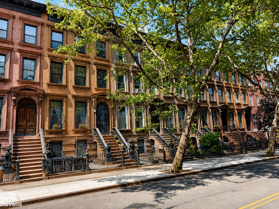 1240 Bedford Avenue 1F Bedford Stuyvesant Brooklyn NY 11216