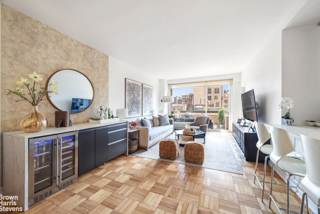 45 East 89th Street 18G Carnegie Hill New York NY 10128