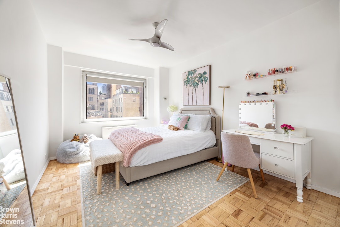 45 East 89th Street 18G Carnegie Hill New York NY 10128