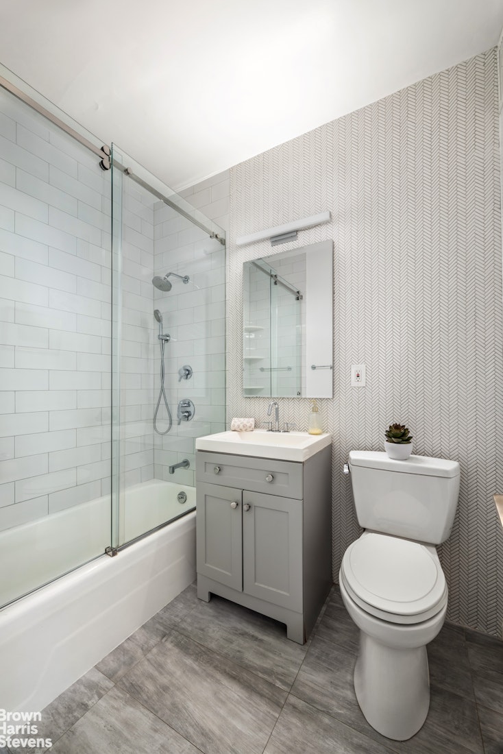 45 East 89th Street 18G Carnegie Hill New York NY 10128