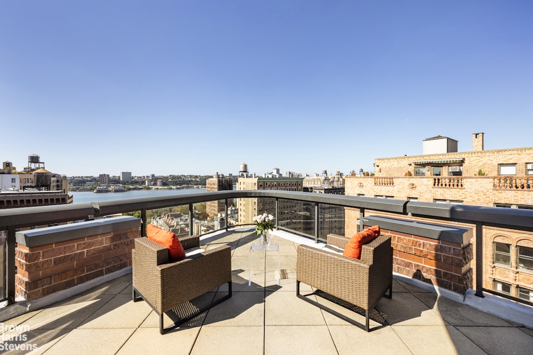 272 West 107th Street 18B Manhattan Valley New York NY 10025