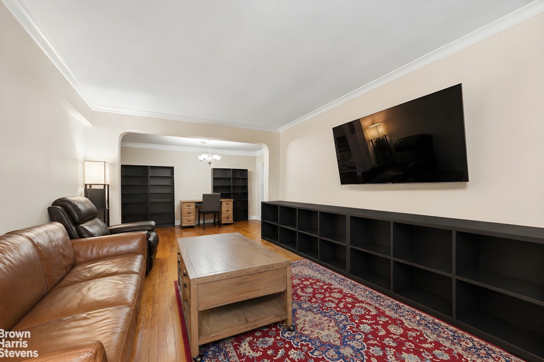 67-35 Yellowstone Blvd. 2B Forest Hills Queens NY 11375