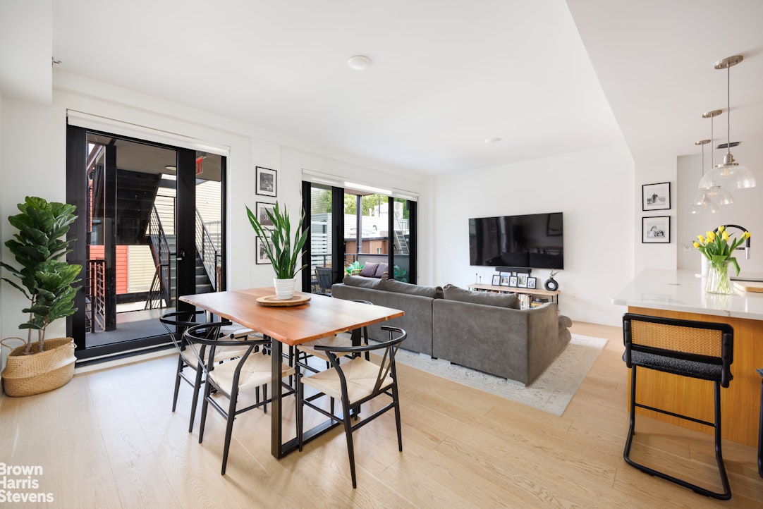 532 Lorimer Street 3B East Williamsburg Brooklyn NY 11211