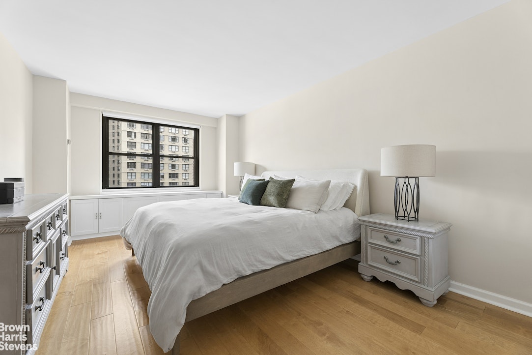 245 East 25th Street Kips Bay New York NY 10010