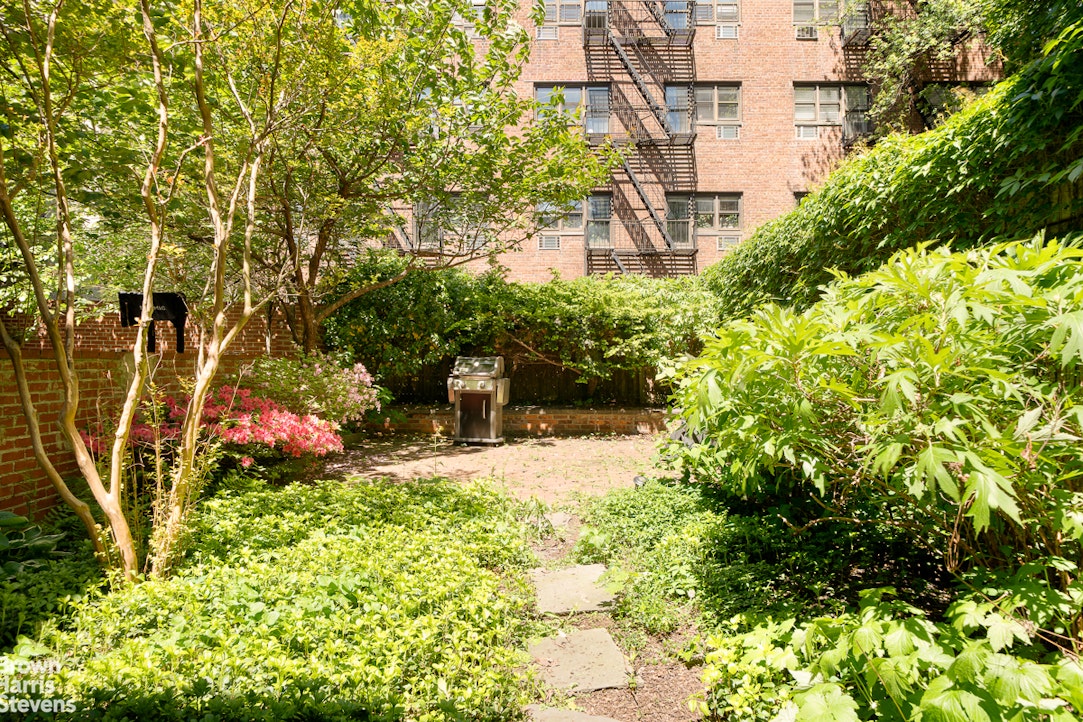 345 East 84th Street Upper East Side New York NY 10028