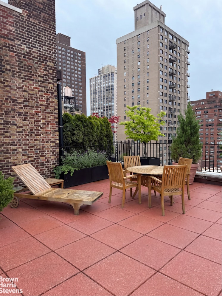 225 East 73rd Street 5F Upper East Side New York NY 10021
