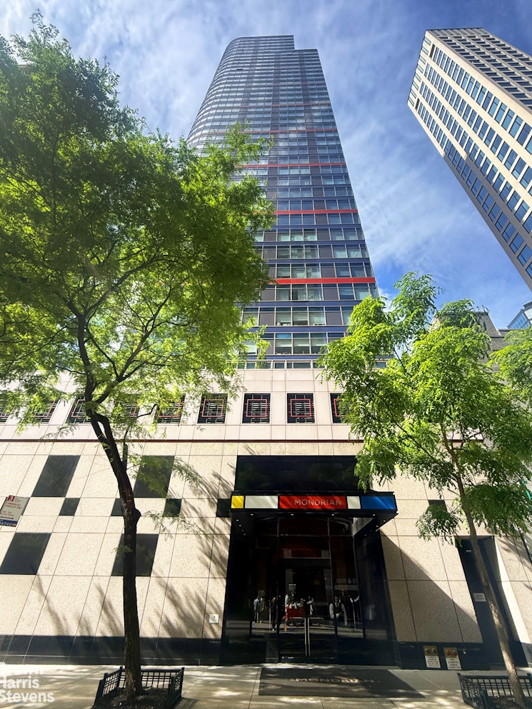 250 East 54th Street Turtle Bay New York NY 10022