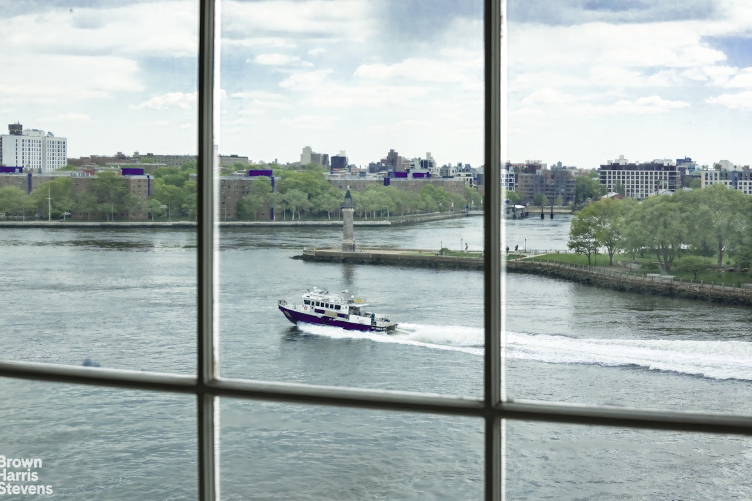 10 Gracie Square 4G Upper East Side New York NY 10028