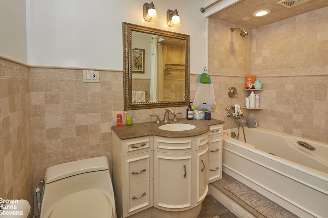 55 East 87th Street 6D Carnegie Hill New York NY 10128