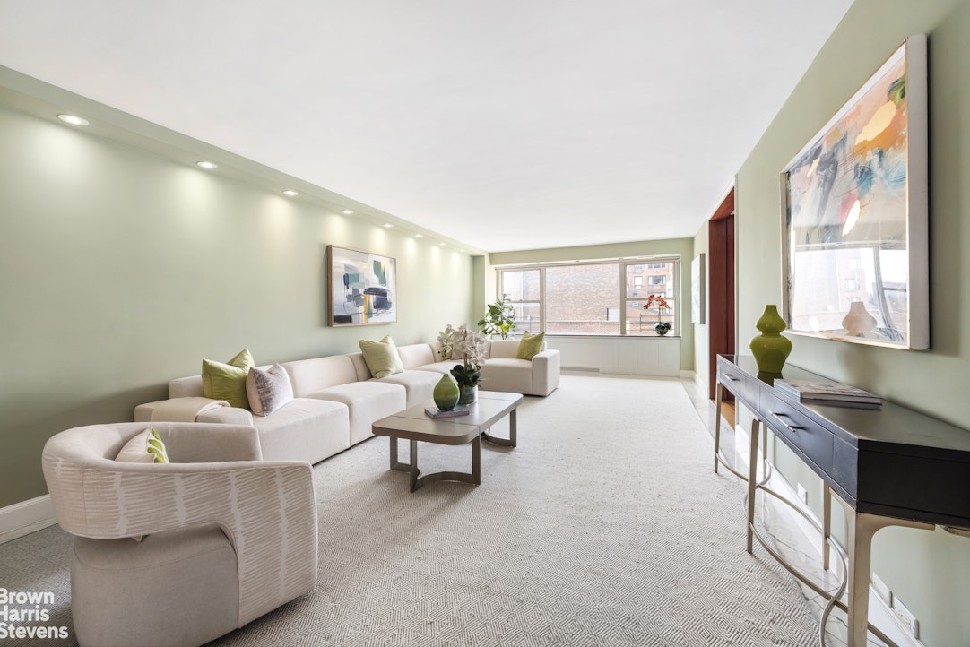 75 East End Avenue 17EF Upper East Side New York NY 10028