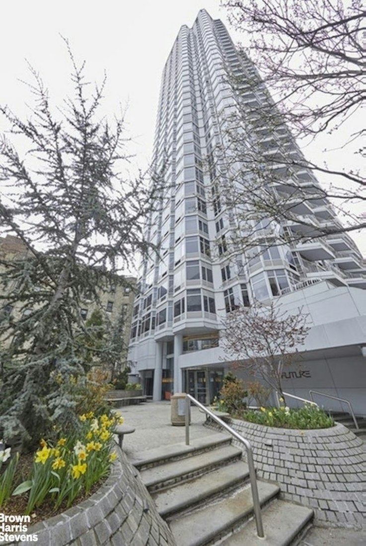 200 East 32nd Street 12D Kips Bay New York NY 10016