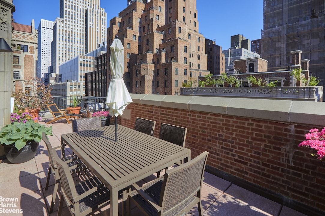 324 East 41st Street PH1102C Tudor City New York NY 10017
