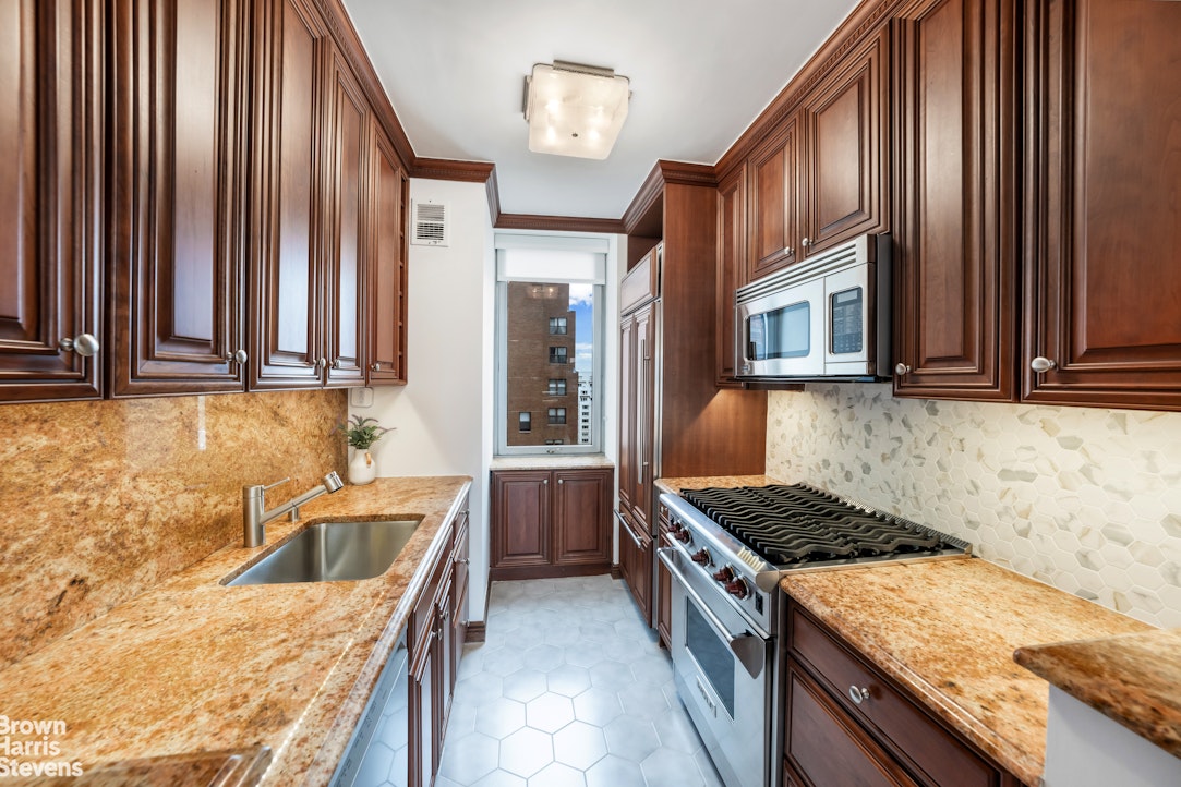 401 East 84th Street 16A Upper East Side New York NY 10028