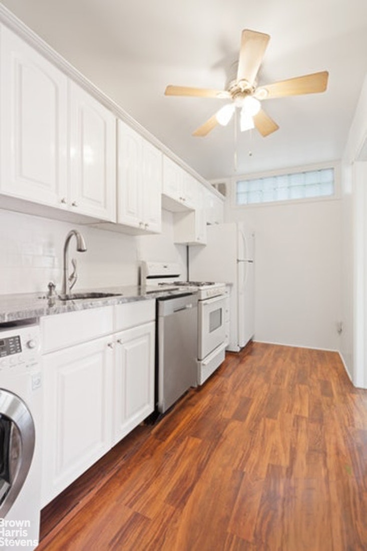 28 8th Avenue Park Slope Brooklyn NY 11217