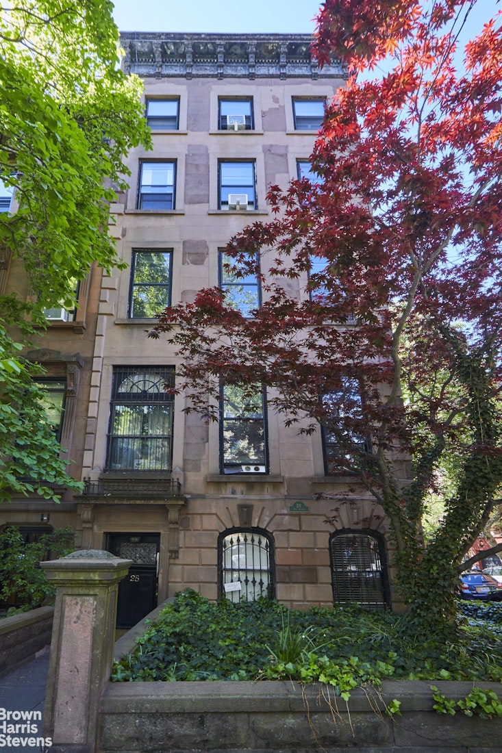 28 8th Avenue Park Slope Brooklyn NY 11217