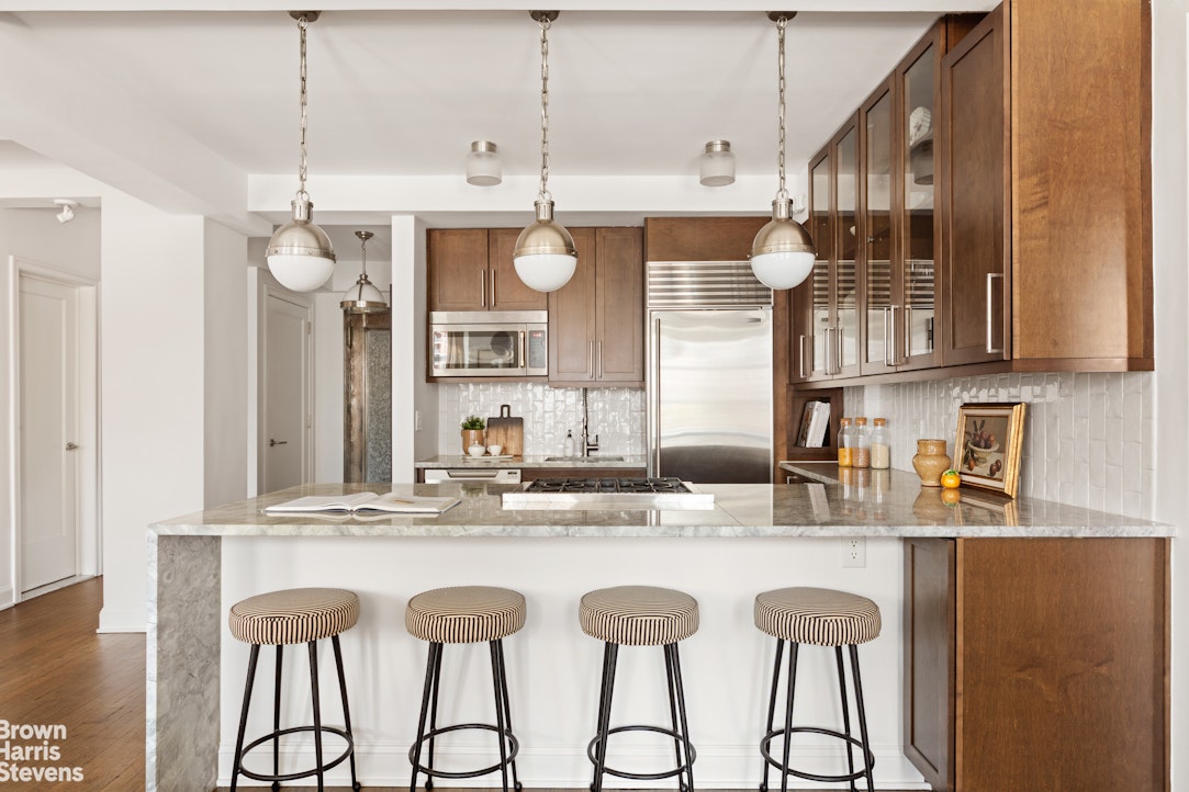 410 West 24th Street 11GHK Chelsea New York NY 10011