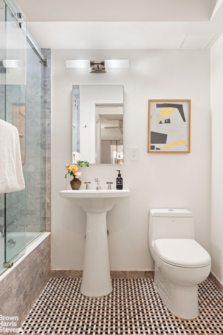 410 West 24th Street 11GHK Chelsea New York NY 10011
