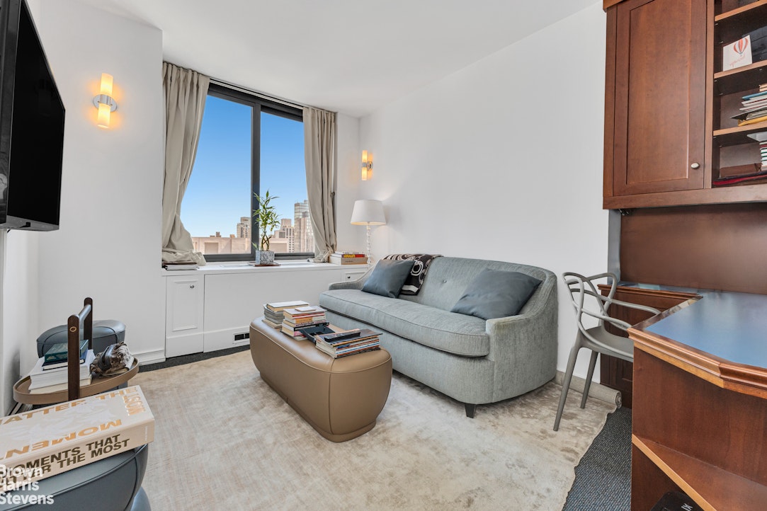 300 East 85th Street 2705 Upper East Side New York NY 10028