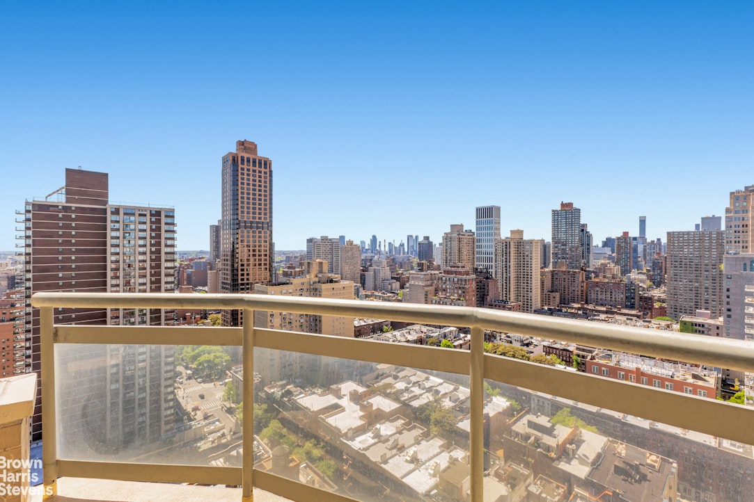 300 East 85th Street #2705, Yorkville, New York City, NY 2