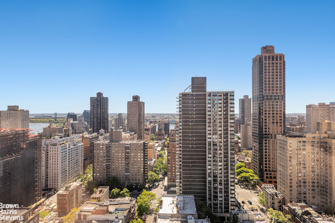 300 East 85th Street 2705 Upper East Side New York NY 10028
