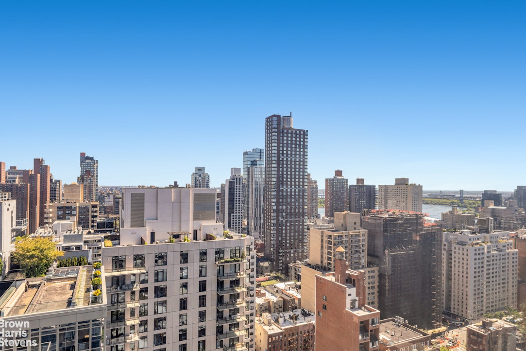 300 East 85th Street 2705 Upper East Side New York NY 10028
