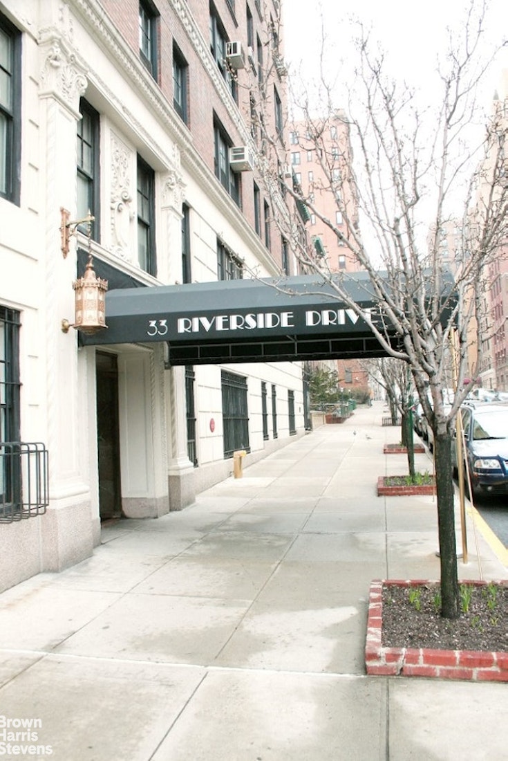 33 Riverside Drive 9CA Upper West Side New York NY 10023