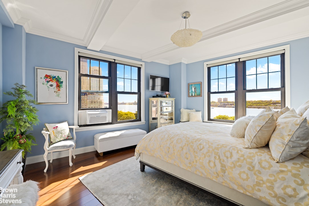 33 Riverside Drive 9CA Upper West Side New York NY 10023