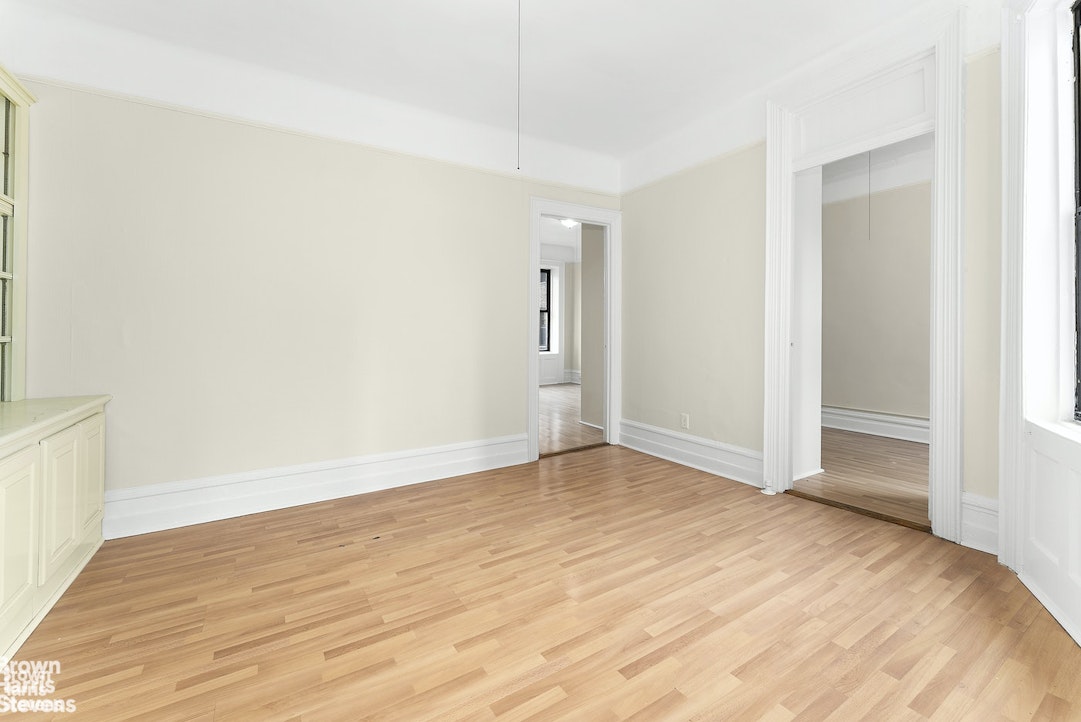 411 West 44th Street 25 Clinton New York NY 10036
