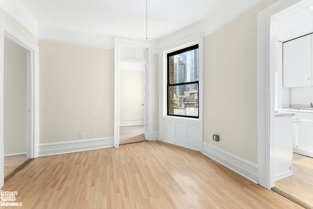 411 West 44th Street 25 Clinton New York NY 10036