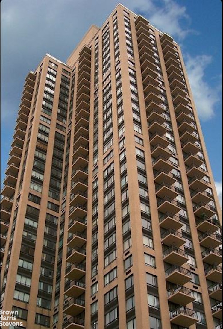 171 East 84th Street 12F Upper East Side New York NY 10028