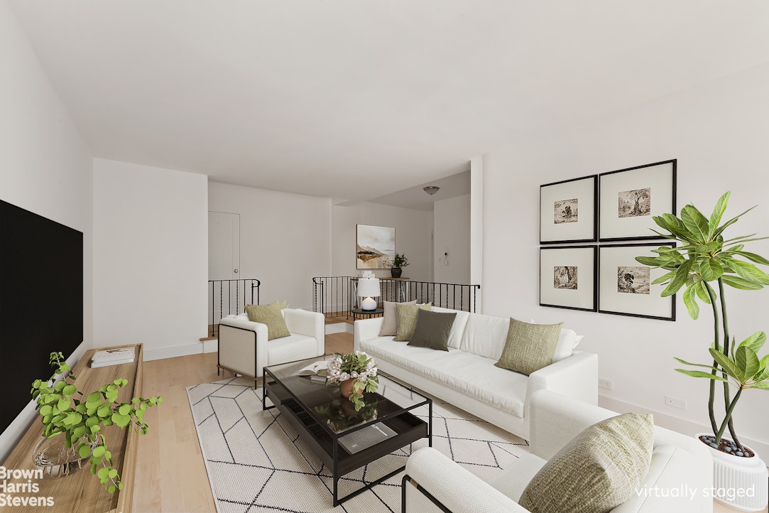 98-41 64th Road 3G Forest Hills Queens NY 11374