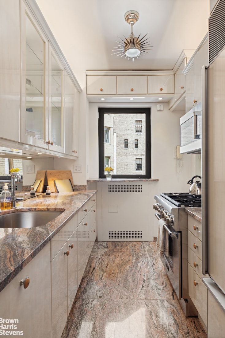 880 Fifth Avenue 5H Upper East Side New York NY 10021
