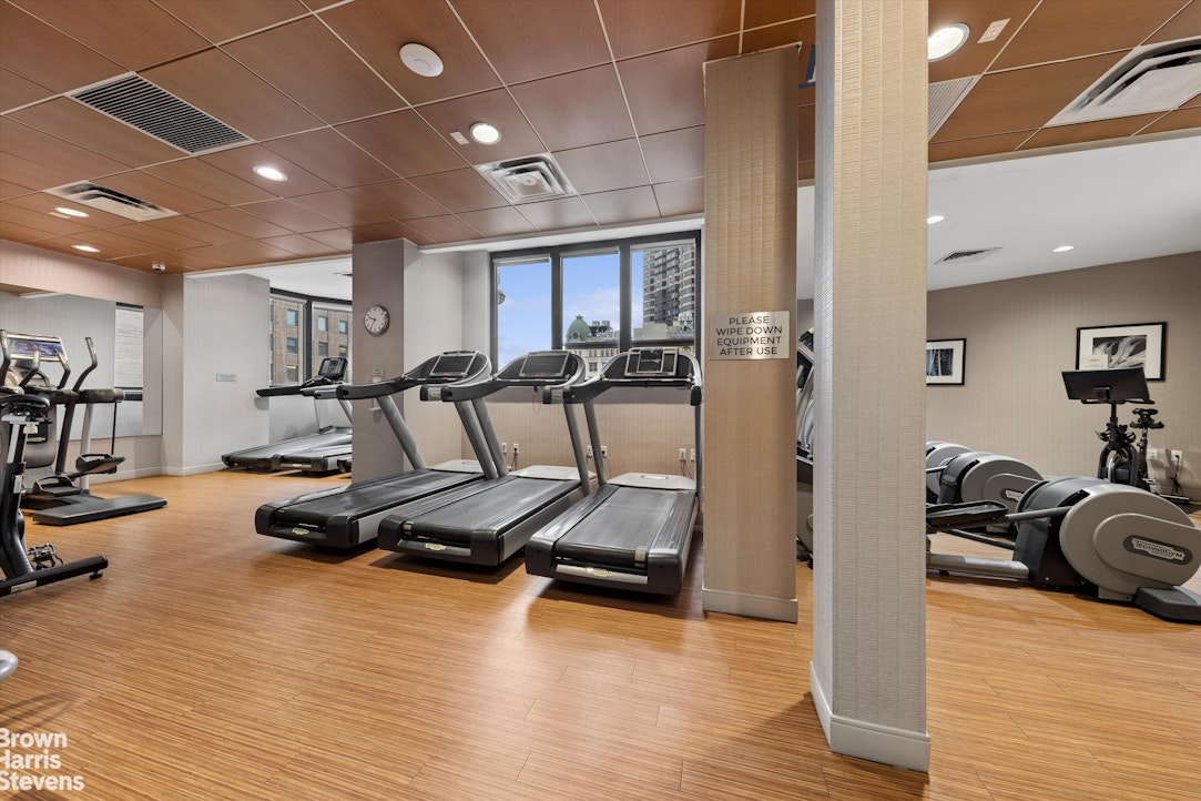 330 East 38th Street 15H Murray Hill New York NY 10016