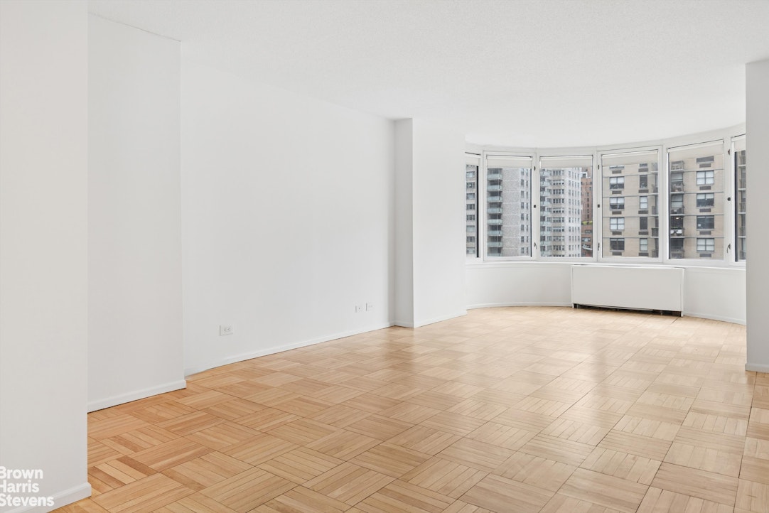 330 East 38th Street 15H Murray Hill New York NY 10016