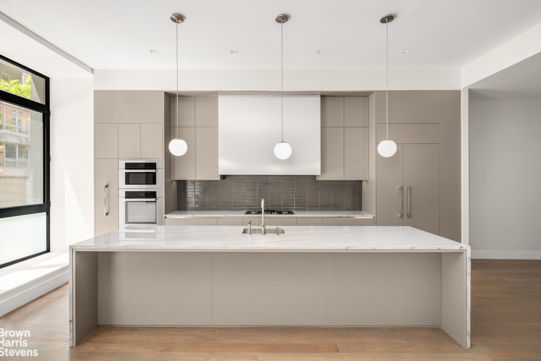 435 West 19th Street MAISONETTE Chelsea New York NY 10011