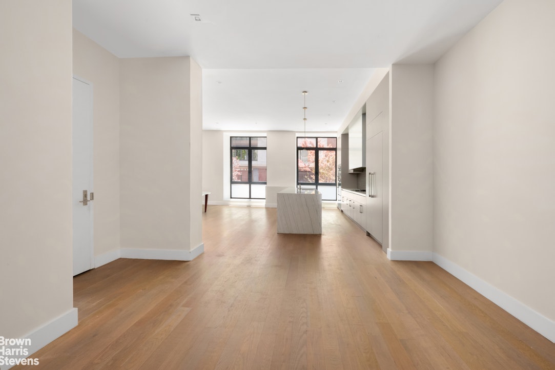 435 West 19th Street MAISONETTE Chelsea New York NY 10011