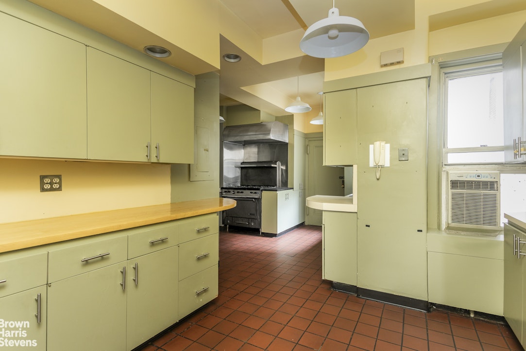 133 East 64th Street Upper East Side New York NY 10065